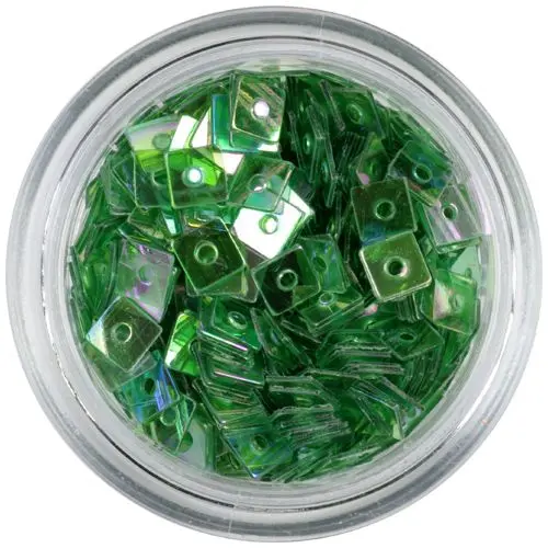 Tmavozelený čtvereček s dírkou